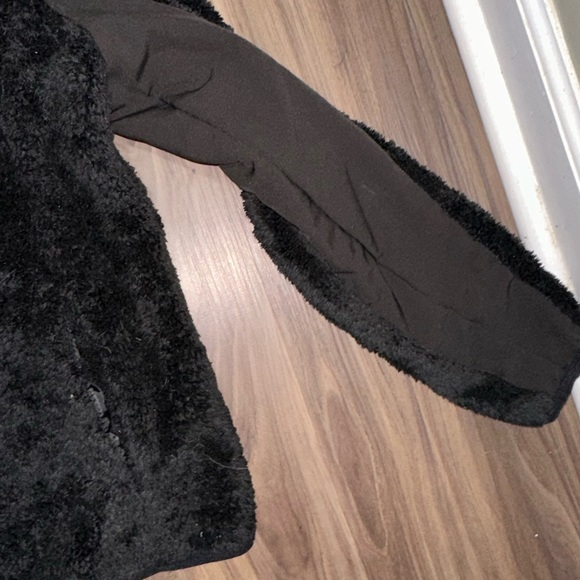 NEW BALANCE NB Full Zip Fleece Pile Faux Fur Jacket Black - Picture 2 of 5